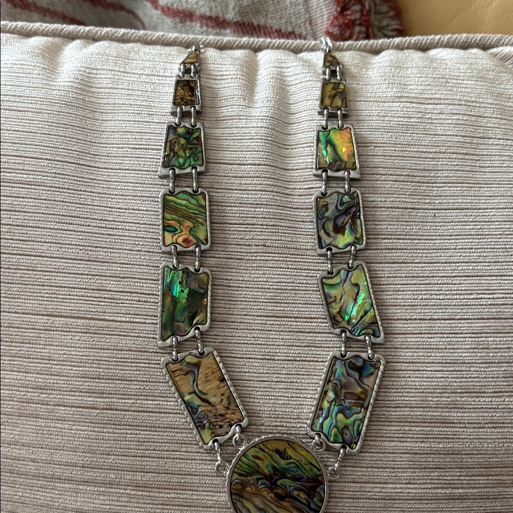 Source Unknown Abalone Shell Multi-Color Statemen… - image 6